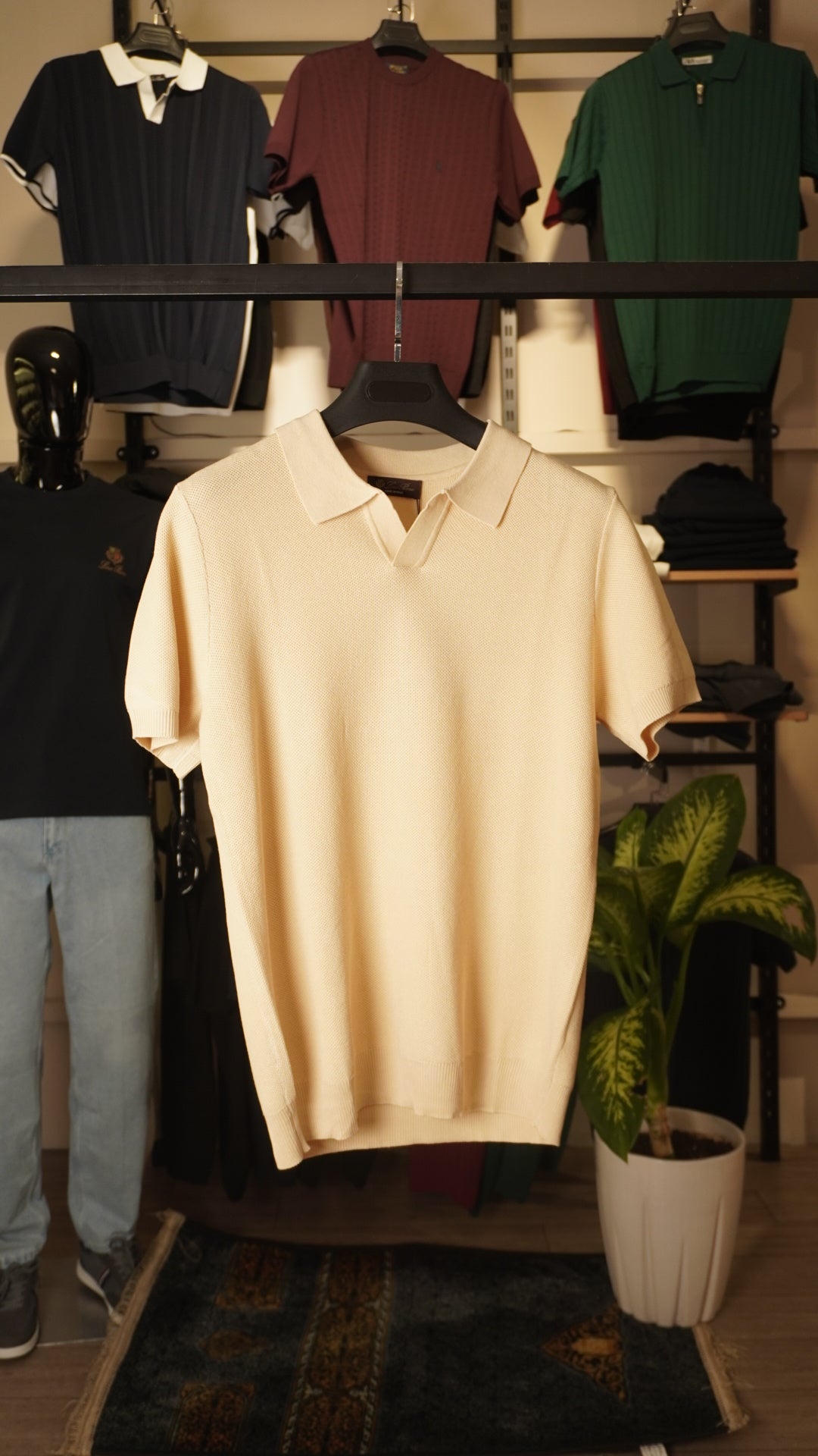 Beige Loro Piana Polo Colar
